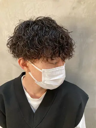 ショート パーマ メンズ 波巻きスパイラルパー マ/シャドウパーマ駿のヘアスタイル
