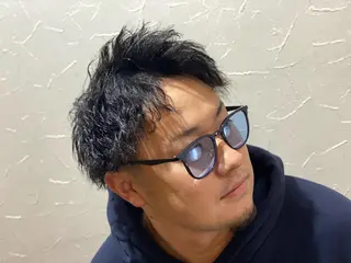 ショート パーマ メンズ 浅見 天翔のヘアスタイル