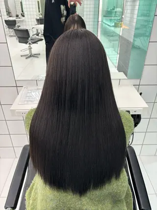 セミロング 縮毛矯正特化 髪質改善辻良輝のヘアスタイル