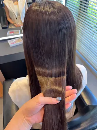 ミディアム KAREN（ému） 伏見/カットモデルのヘアスタイル