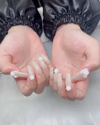 ネイル HIN NAILのネイルデザイン