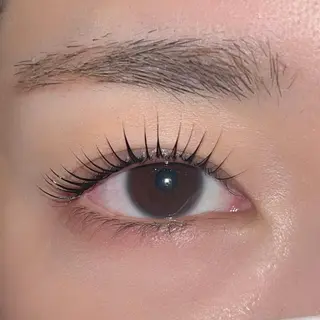 マツエク・マツパ ai一重専門🎀束感 まつげ🫧表参道の眉毛・アイブロウイメージ