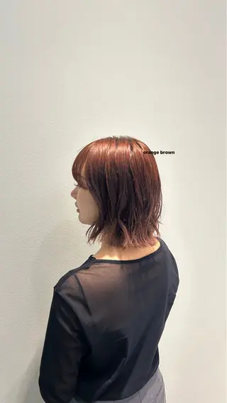 ミディアム カラー 小谷 歩花のヘアスタイル