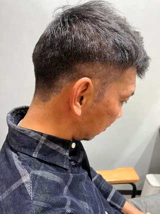 ショート カラー パーマ ヘアアレンジ メンズ キッズ ネイル マツエク・マツパ アイブロウ 久木原 ゆりのヘアスタイル