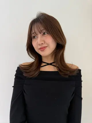 ミディアム カラー きむらさくら/透明感 /レイヤーカットのヘアスタイル