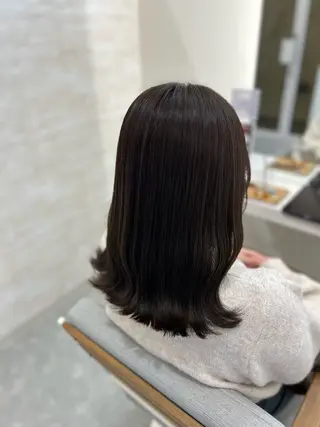ミディアム カラー 髪質改善&艶感カラー 🪄岡井美結のヘアスタイル