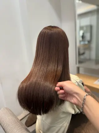 ロング 🫧髪質改善•艶カラ ー特化🫧谷奥甲太のヘアスタイル