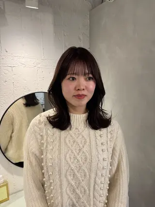 セミロング 新宿/顔周りカット +レイヤー=しずく♩のヘアスタイル
