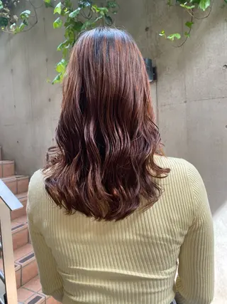 セミロング 大人可愛い♡コテ巻き パーマ🌼杉田 萌恵のヘアスタイル