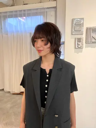 ミディアム カラー パーマ 圧倒的デザイン力 店長🎨RENAのヘアスタイル