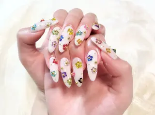 ネイル ＤI'A ネイルサロンのネイルデザイン