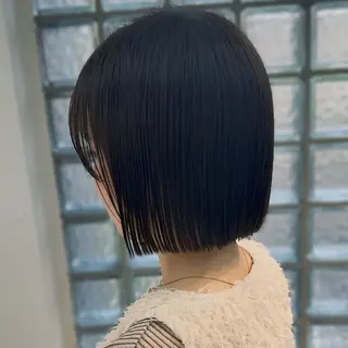 ショート ストンボブ/ 縮毛矯正/岩澤脩太のヘアスタイル