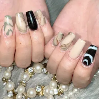 ネイル Feel ‪‪☺︎‬Yuriaのネイルデザイン
