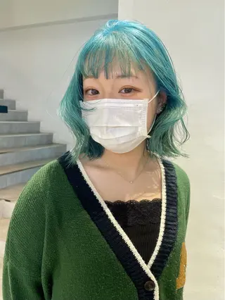 ミディアム カラー 🎀ボブ+ハイトーン シュカ👶🏻のヘアスタイル
