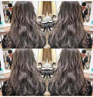 セミロング カラー ヘアアレンジ 白髪ぼかしハイライト 茗荷谷駅徒歩2分のヘアスタイル