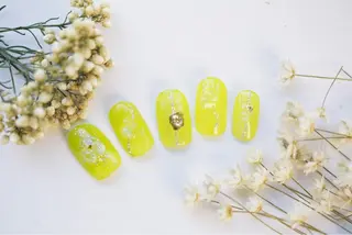 ネイル 新宿ニュアンスネイル makotoのネイルデザイン
