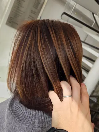 カラー ショート 遠藤 史秋のヘアスタイル