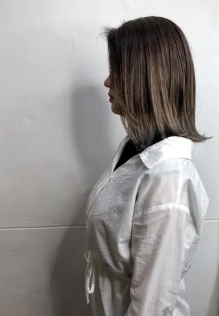 ミディアム 吉田 典弘のヘアスタイル