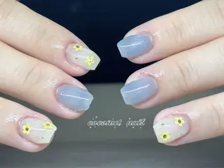 ネイル ココナッツネイル 四ツ谷店 ツキのネイルデザイン
