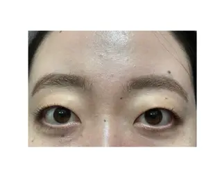 マツエク・マツパ 井上 真里奈のヘアスタイル