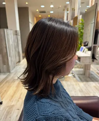 ミディアム 北川 栞菜のヘアスタイル