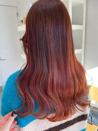 ロング カラー mir MIYUのヘアスタイル