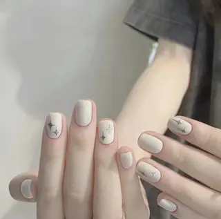 ネイル Queens momoのネイルデザイン