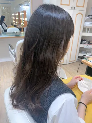 ロング カラー ✨カラー支持No.1 🧸ワキ カナコ🧸のヘアスタイル