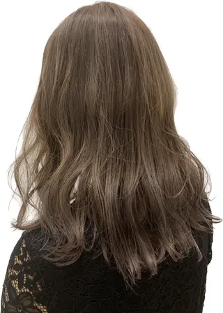 ロング カラー ヘアアレンジ ミドウチ アヤカのヘアスタイル