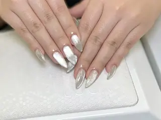 ネイル ル ナのネイルデザイン