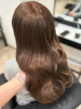 ロング カラー 𝒎𝒐𝒆🩰 名駅/ヘアメ/暖色♡のヘアスタイル