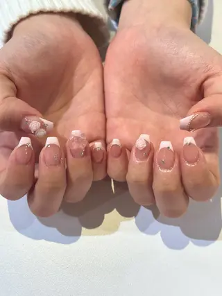 ネイル REINA .のネイルデザイン