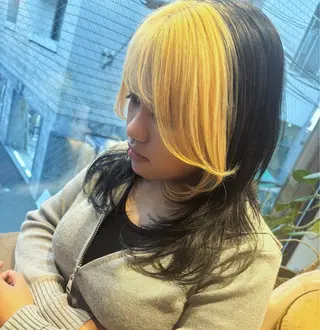 セミロング カラー ヘアアレンジ 山中 あるのヘアスタイル