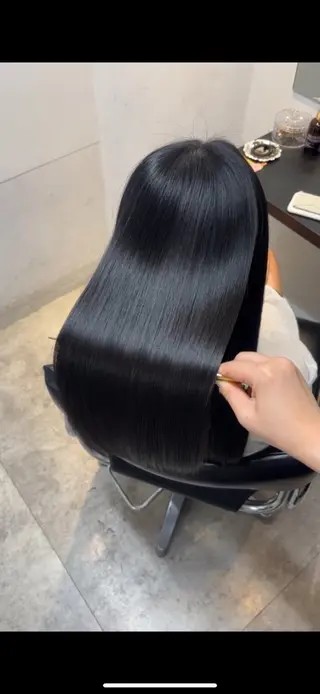 ロング 髪質改善♡ 保坂汐音のヘアスタイル