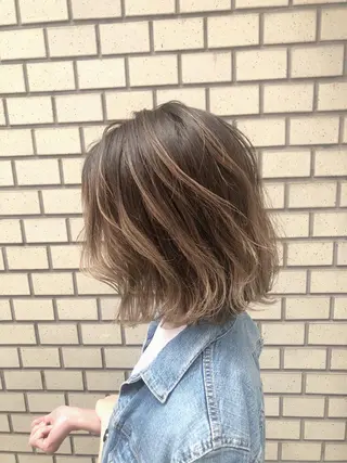 ショート カラー circus by KENJE 町田店のヘアスタイル