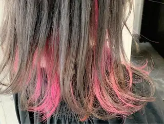 カラー 松永 麻希のヘアスタイル