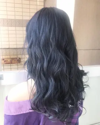 ロング カラー 岩谷/ブリーチ 🪽透明感カラーのヘアスタイル