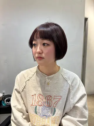 ショート 盛れる透明感カラー・ momokaのヘアスタイル