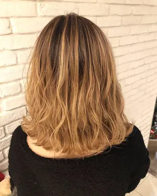 ミディアム 宮下 浩一のヘアスタイル