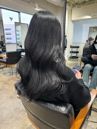 ロング 💫カットはなんでも 得意です✂️のヘアスタイル