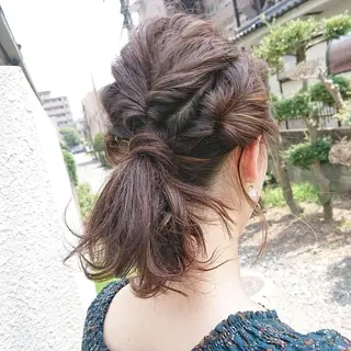ミディアム ヘアアレンジ カラー 新生活応援★半額/ 25歳以下　“内間”のヘアスタイル
