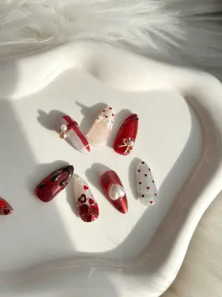 ネイル LUCAS 千葉 AOI💅🏾💕のネイルデザイン