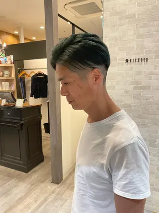 カラー メンズ 田中   麗彩也のヘアスタイル