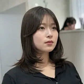 ミディアム ✨レイヤーカット✨ 顔まわり✂️鎌倉楓麻のヘアスタイル