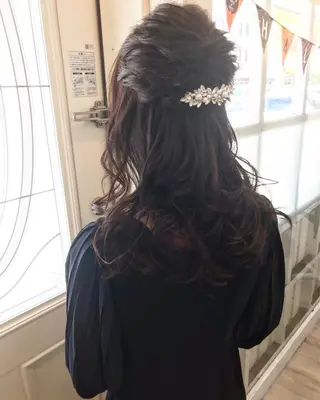 ヘアアレンジ 秋月 亜耶のヘアスタイル