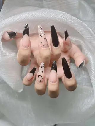 ネイル Lee Nailsのネイルデザイン