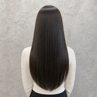 ロング 小島 咲音/艶カラー /レイヤー/縮毛矯正のヘアスタイル