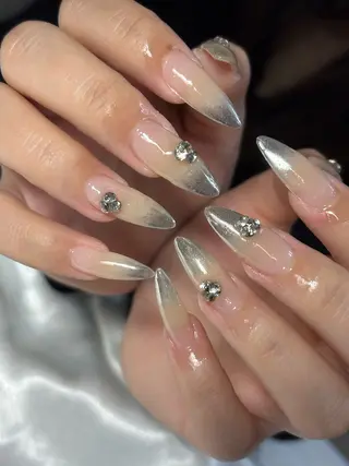 ネイル ✴︎ Delightのネイルデザイン