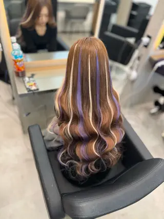 ロング カラー ギャルの女神/ Shionのヘアスタイル