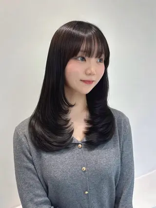 セミロング カラー MINORI/ ボブ/レイヤーカットのヘアスタイル